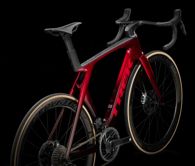 Trek Madone SLR 9 eTap Gen 7 Road Bike 2024 in Red Carbon Smoke-2